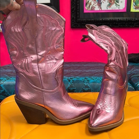 Pink Heeled Boots with Glossy Western Flair - Picture 1 of 5